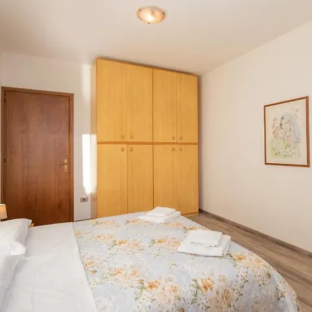 Casa Sofie E Charlotte Апартаменты Варенна